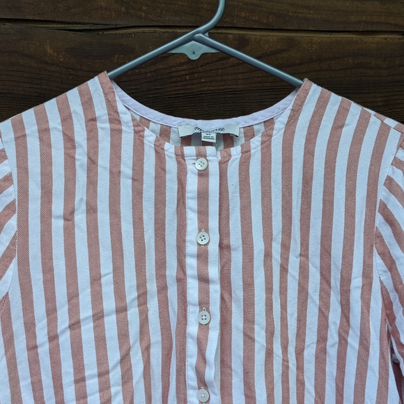 Madewell woman's button down shirt sleeve blouse with ruffled bottom - Picture 4 of 7